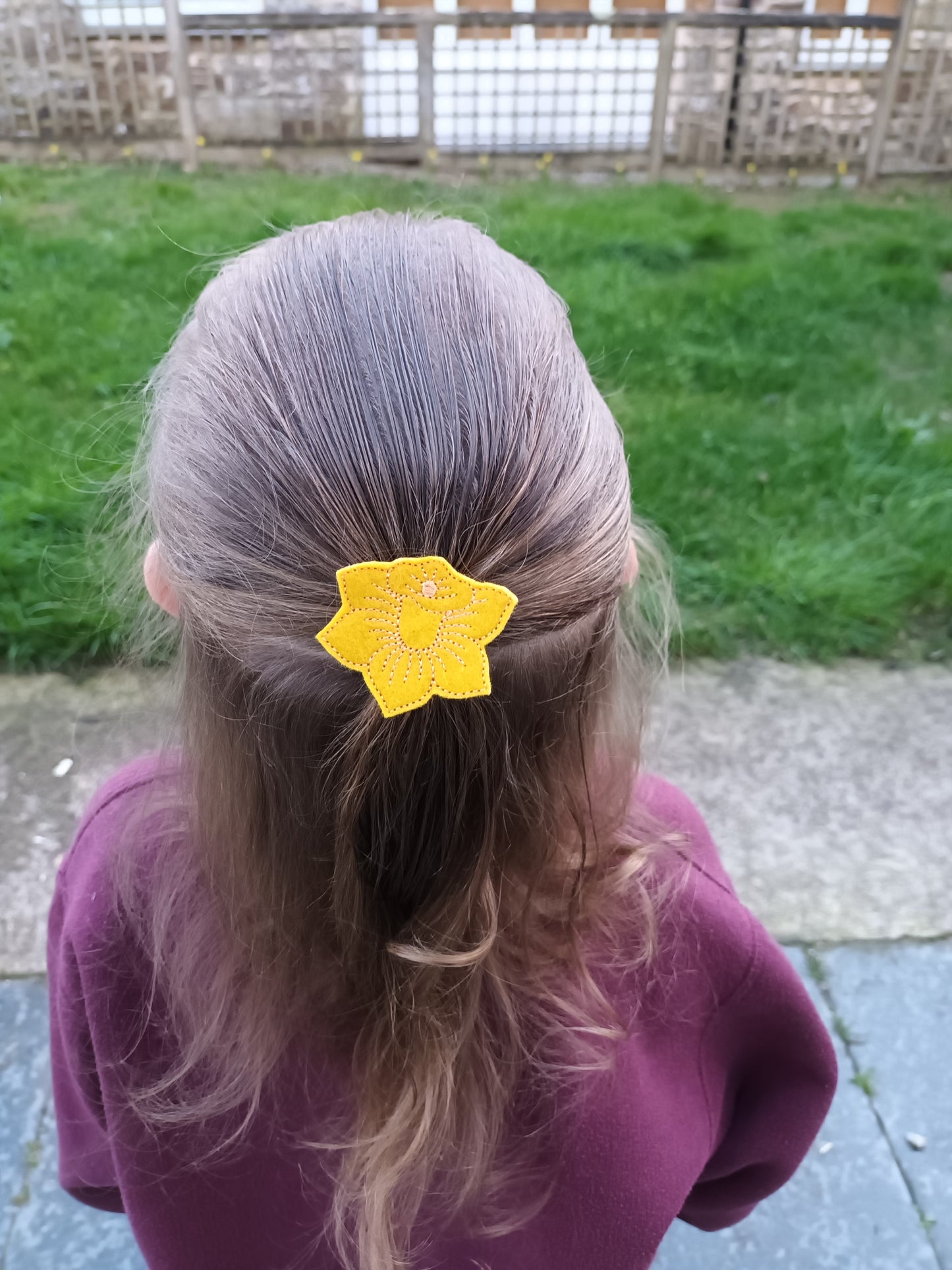 Daffodil Bobbles/Clips