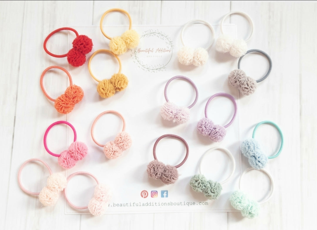 Lace Pom Pom Bobbles