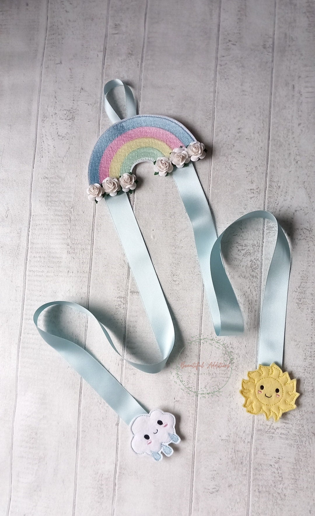 Feltie Rainbow Bow Holder.