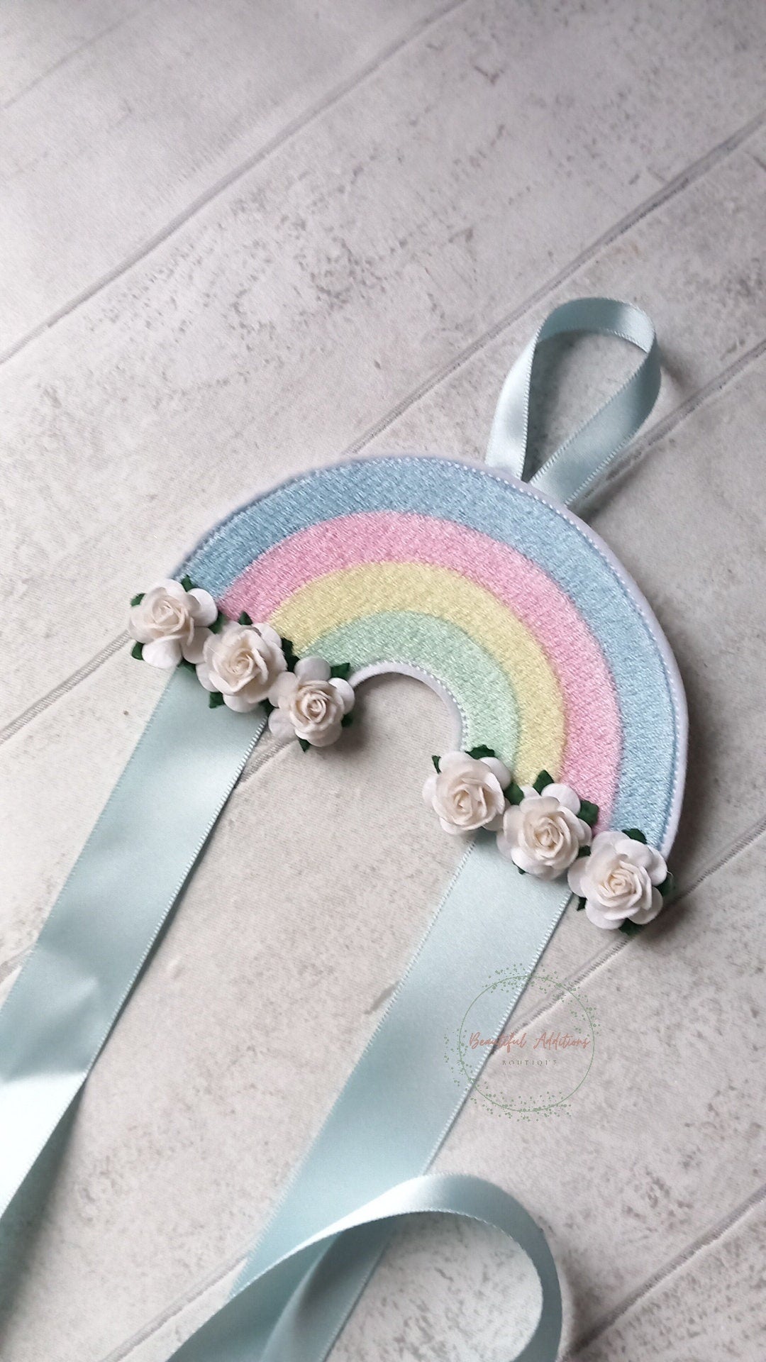 Feltie Rainbow Bow Holder.